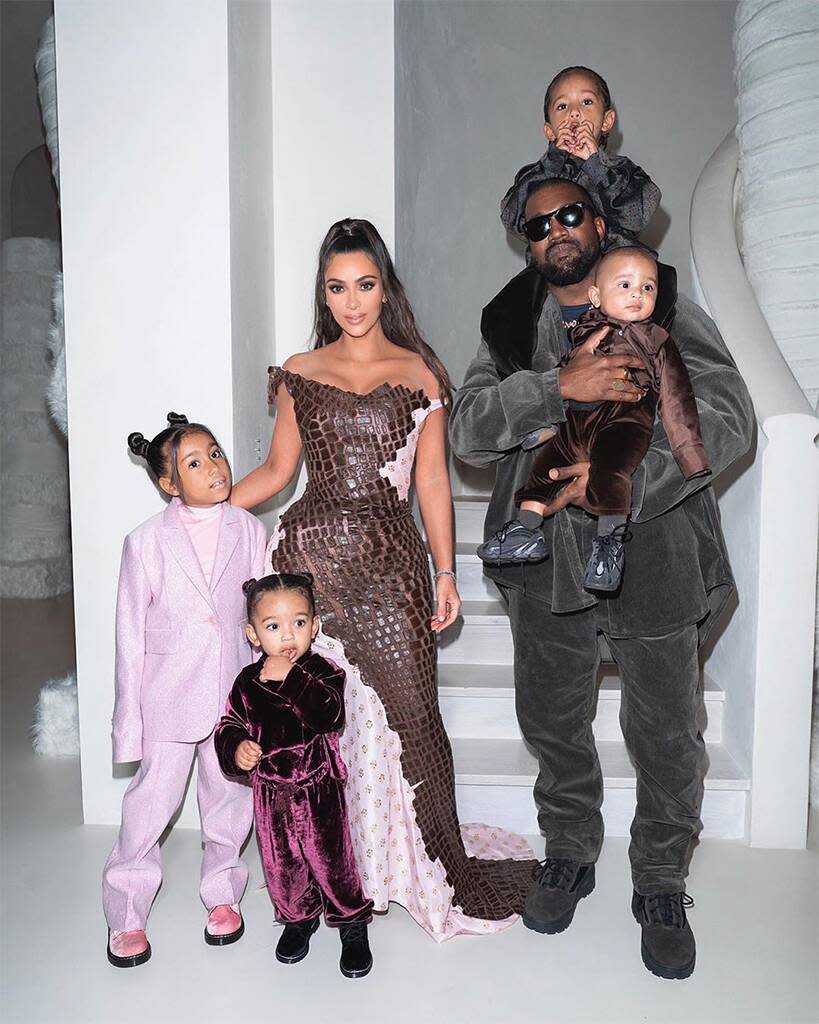 Kim Kardashian, Kanye West, Chicago West, North West, Saint West, Psalm West, Christmas Party 2019