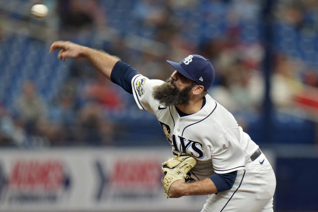 Rays' Ramirez delivers winning hit in 10th to beat Bucs 4-3