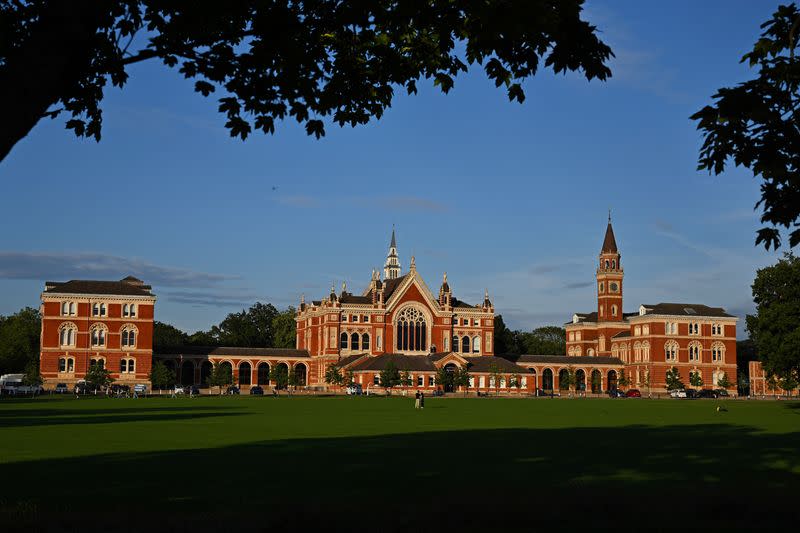 The sun sets on Dulwich College, on a summer’s evening in Dulwich, London