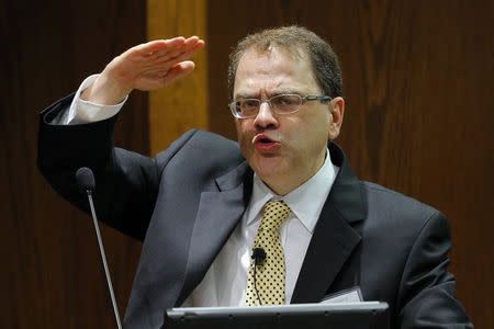 Narayana Kocherlakota, President of the Federal Reserve Bank of Minneapolis, speaks at the ninth annual Carroll School of Management Finance Conference at Boston College in Chestnut Hill, Massachusetts June 5, 2014. REUTERS/Brian Snyder