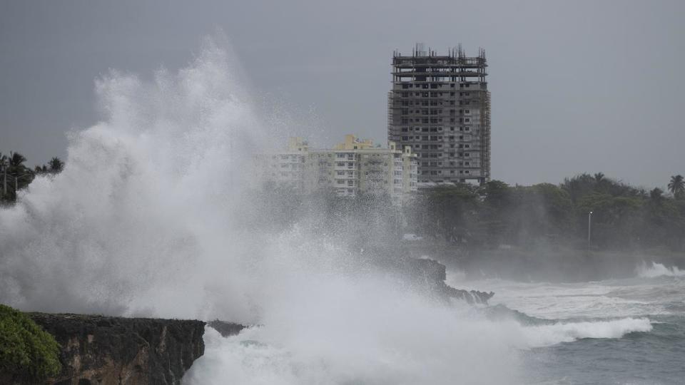 Hurricane Beryl advances in Santo Domingo in the Dominican Republic