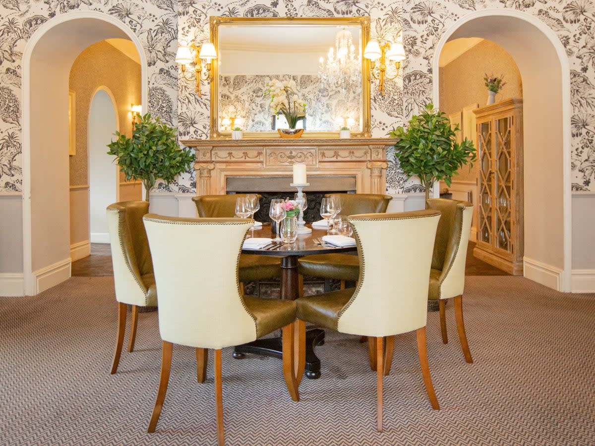 A handsome restaurant adds to the indulgent vibes at Stratton House Hotel (Stratton House Hotel)