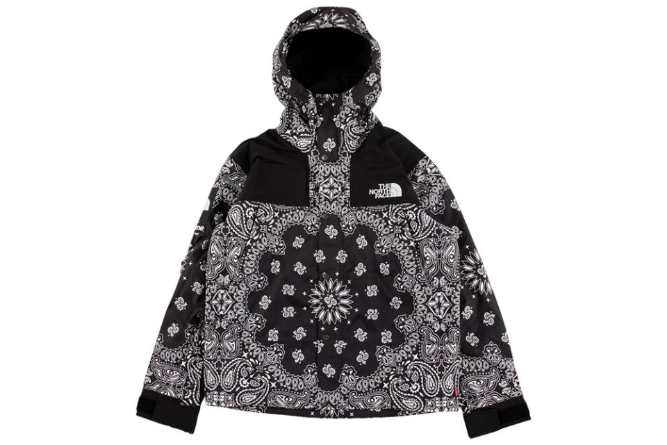 SU2488-Supreme-x-TNF-Bandana-Mountain-Parka-