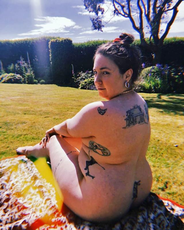 640px x 800px - Lena Dunham Poses Naked & Vows to Donate a Dollar to Charity for Every  Self-Love Comment Fans Write