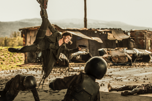 Movie Review] 'Resident Evil: The Final Chapter' gives closure to the  series - marcusgohmarcusgoh