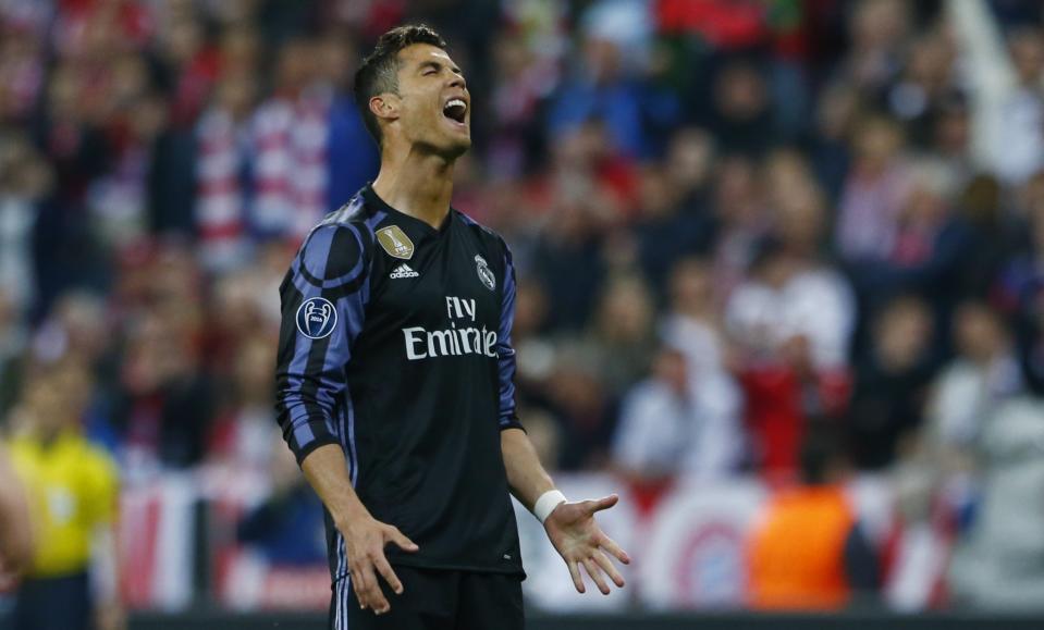 “Alles gelogen!” Cristiano Ronaldo weist die Vorwürfe scharf zurück. (Bild: Reuters)