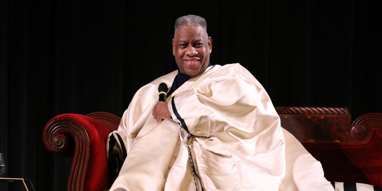 savannah, ga november 02 andre leon talley speaks during the gospel according to andrŽ qa during the 21st scad savannah film festival on november 2, 2018 in savannah, georgia photo by cindy ordgetty images for scad