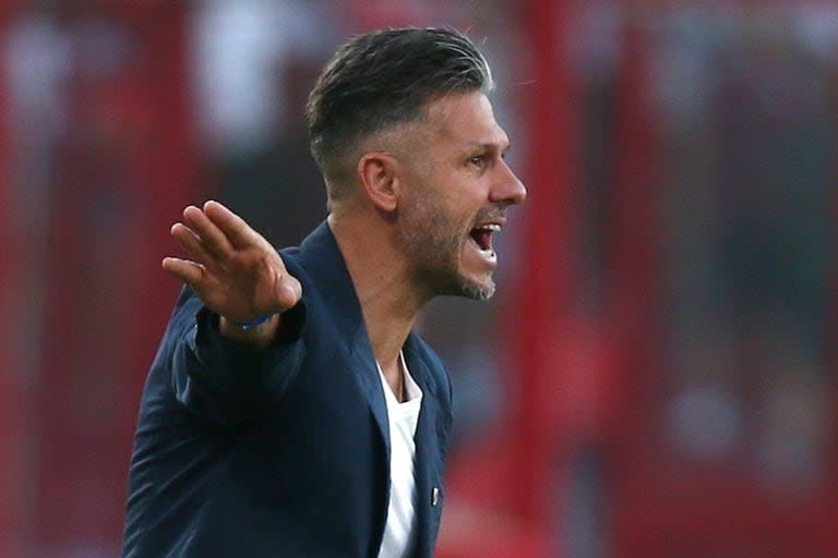 Martín Demichelis no está muy conforme con el rendimiento de su River, que no es punzante