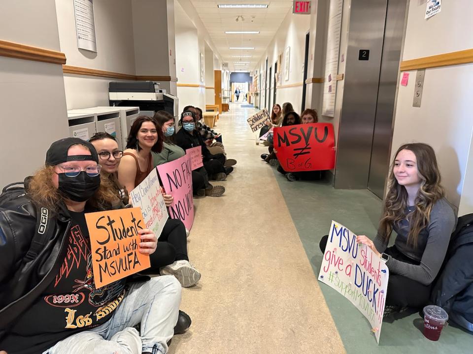 About 50 students sat outside the office of the vice-president administration on Monday morning in solidarity with about 160 full-time faculty, librarians and lab instructors.