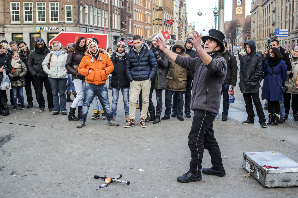 Street performer in a crowd