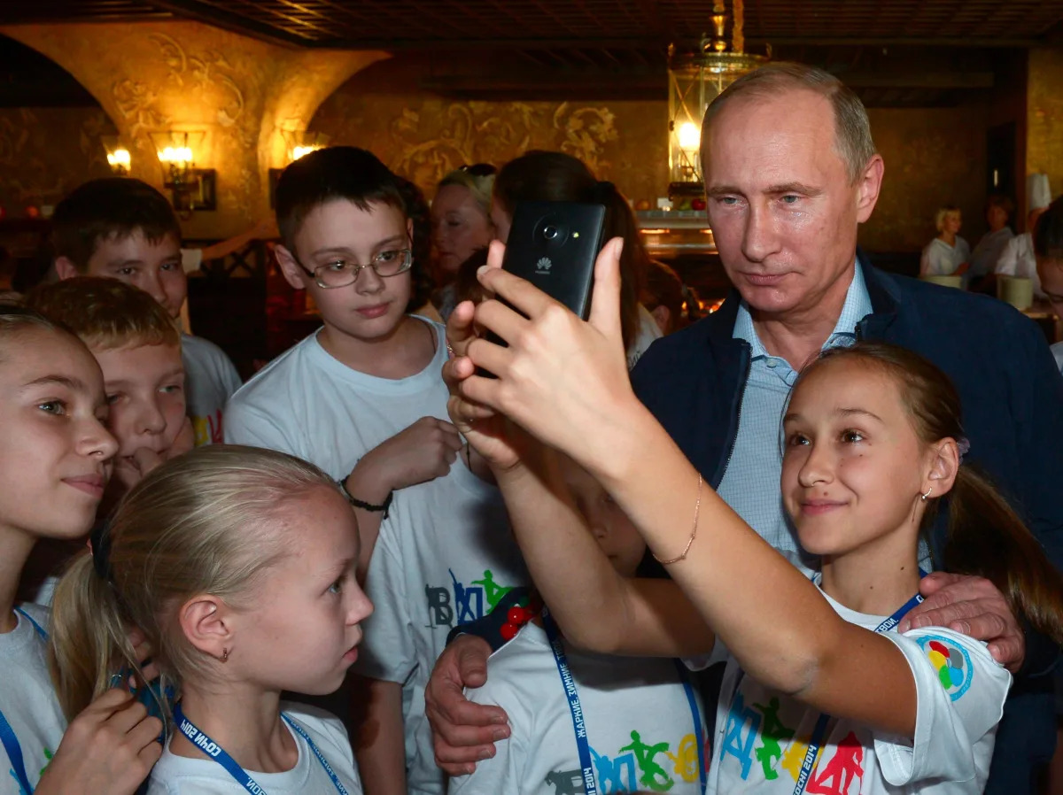 Russia is facing its worst recession in 30 years — and the 'Putin Generation' is..