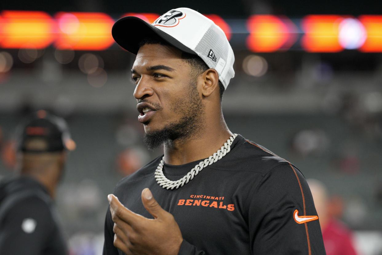 Cincinnati Bengals wide receiver Ja'Marr Chase walks to the tunnel after an NFL preseason football game against the Tampa Bay Buccaneers Saturday, Aug. 10, 2024, in Cincinnati. (AP Photo/Jeff Dean)