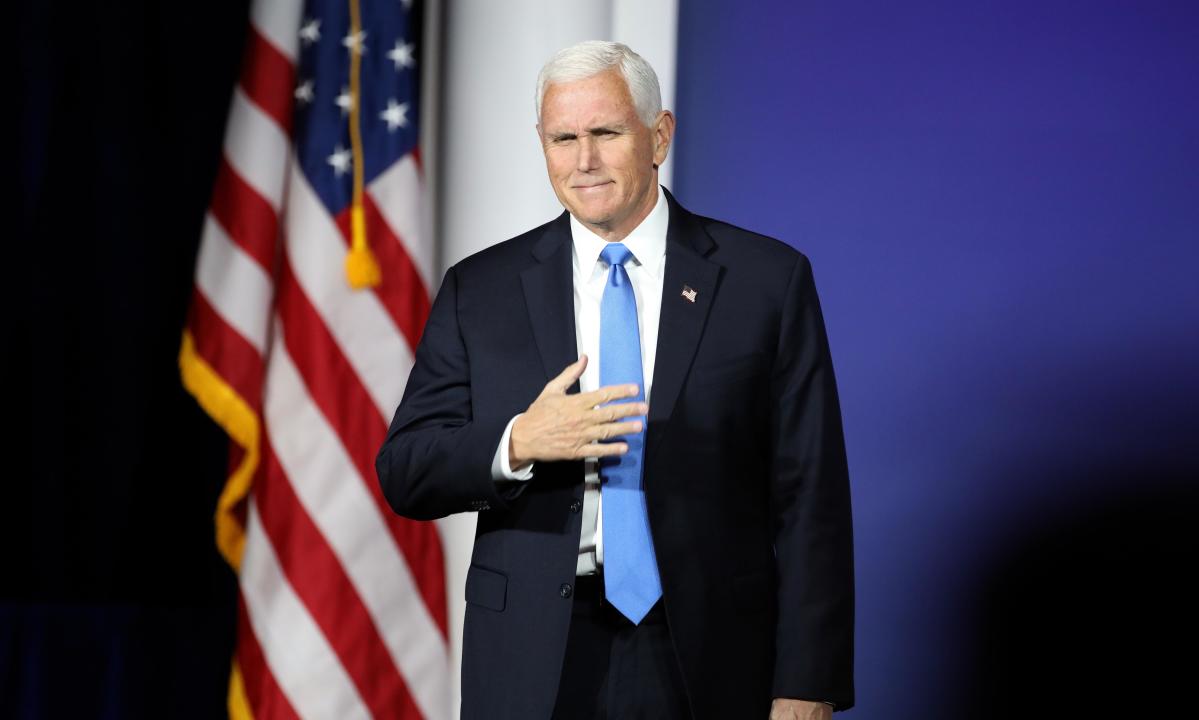 Rivals Claim Mike Pence’s White House Bid Exit Decreases Competition within Crowded Field