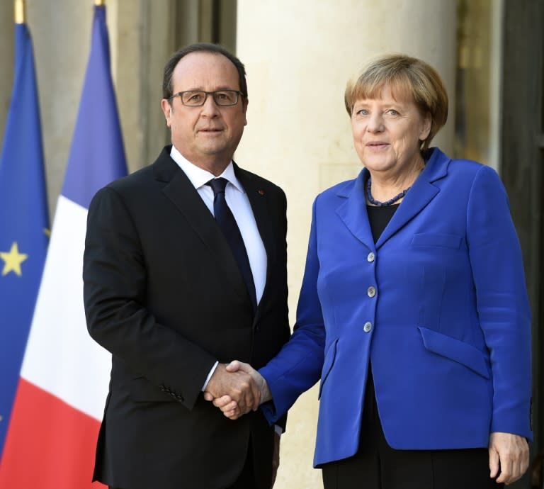 French President Francois Hollande and German Chancellor Angela Merkel will give a joint speech on the migrant crisis to the European Parliament -- the first of its kind since 1989