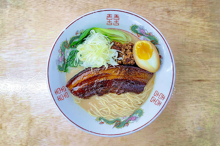 The signature Vinegar Belly Ramen that marries Hakka influences with Hakata style ramen.