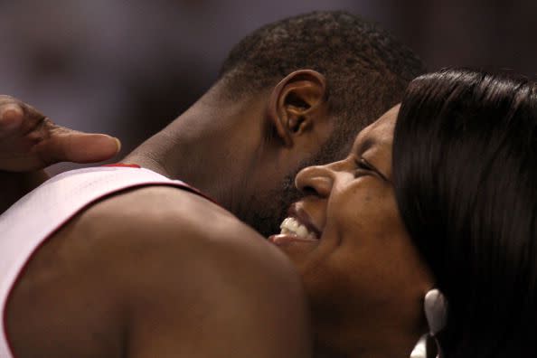 Getty Images Sport - Ronald Martinez Dwyane Wade #3 of the Miami Heat hugs his mother Jolinda Wade before Game One of the 2011 NBA Finals at American Airlines Arena against the Dallas Mavericks on May 31, 2011 in Miami, Florida
