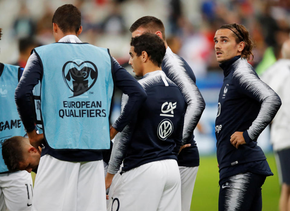 Pas de surprise dans le onze de départ de l'équipe de France, si ce n'est la titularisation de Wissam Ben Yedder en pointe à la place d'Olivier Giroud. La compo : Mandanda - Pavard, Varane, Lenglet, Hernandez - Tolisso, Matuidi - Sissoko, Griezmann, Coman - Ben Yedder. (crédit Reuters)