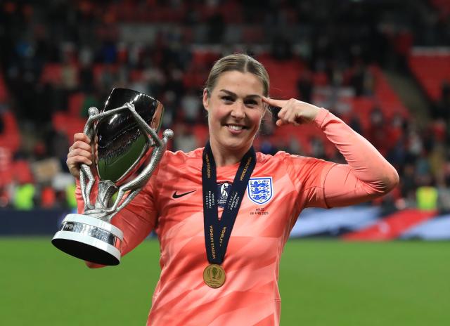 Mary Earps wins BBC Sports Personality of the Year award for 2023, BBC Sports  Personality of the Year