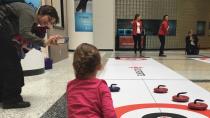 Toronto residents enjoy Olympic fun at Family Day events