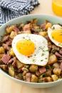 <p>The ultimate comfort food all cooked up in a slow cooker.</p><p>Get the recipe from <a href="https://www.delish.com/cooking/recipe-ideas/recipes/a55311/slow-cooker-corned-beef-and-hash-recipe/" rel="nofollow noopener" target="_blank" data-ylk="slk:Delish;elm:context_link;itc:0;sec:content-canvas" class="link ">Delish</a>. </p>