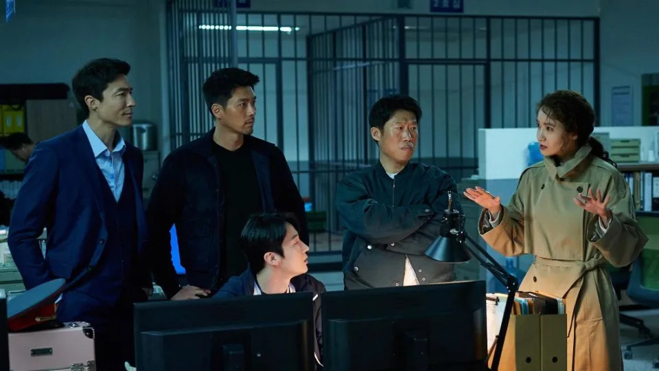 《機密同盟2》的首集演員林潤娥以窮光蛋網紅一角回歸。（圖／迪士尼提供）