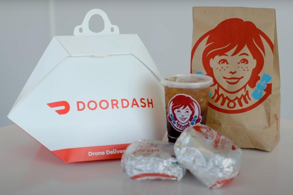 DoorDash攜手Alphabet旗下無人機業務，打造更具效率、環境友善的餐飲外送服務