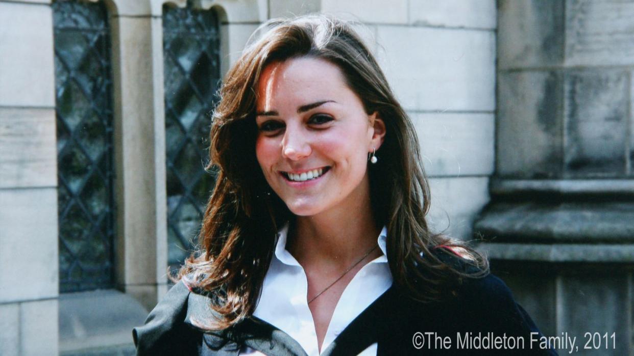 the middleton family release images of kate middleton