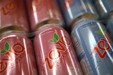 Cans of Zevia soda are seen in a supermarket in Los Angeles, California, December 18, 2013. REUTERS/Lucy Nicholson