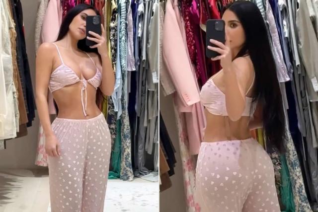 Kim Kardashian Skims Instagram February 22, 2021 – Star Style