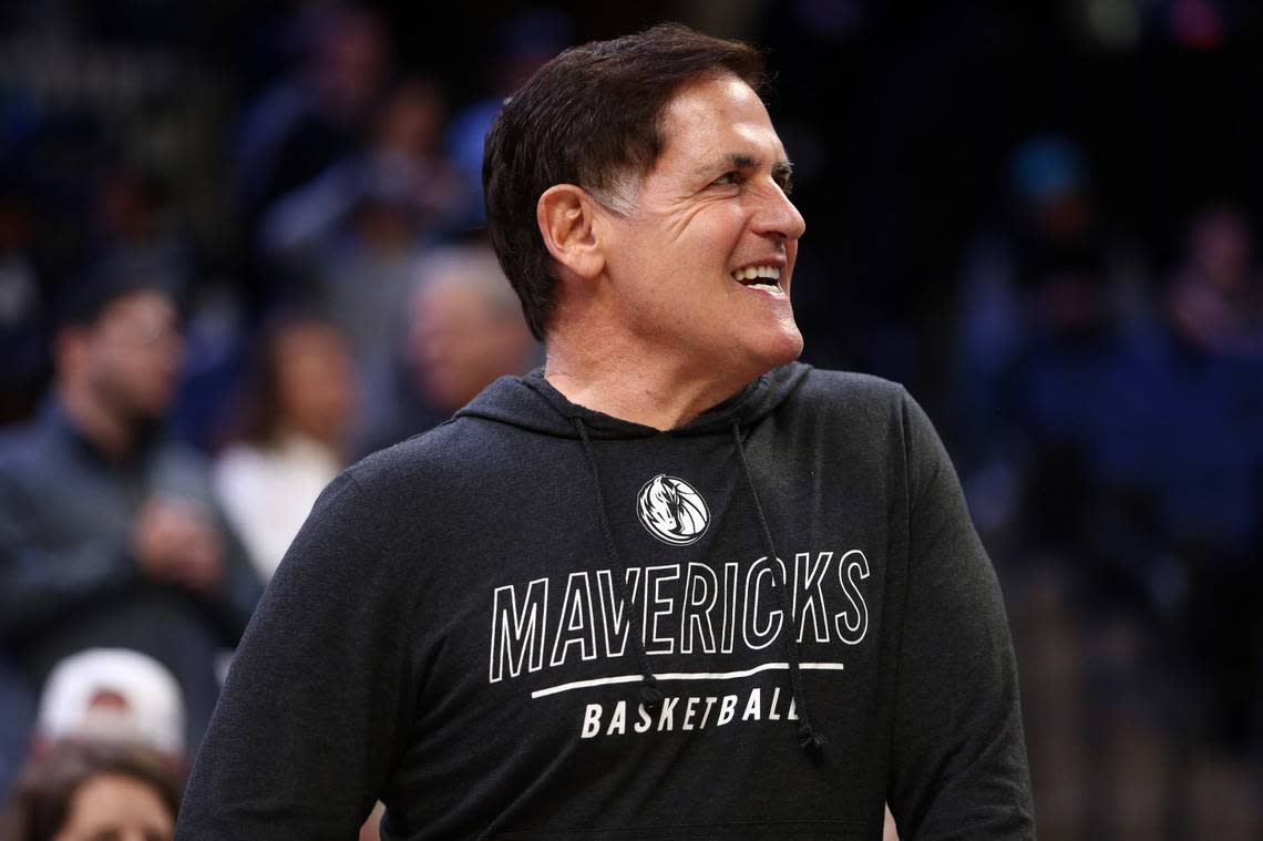 Mark Cuban smiles during player introductions prior to the game against the Memphis Grizzlies at FedExForum.
