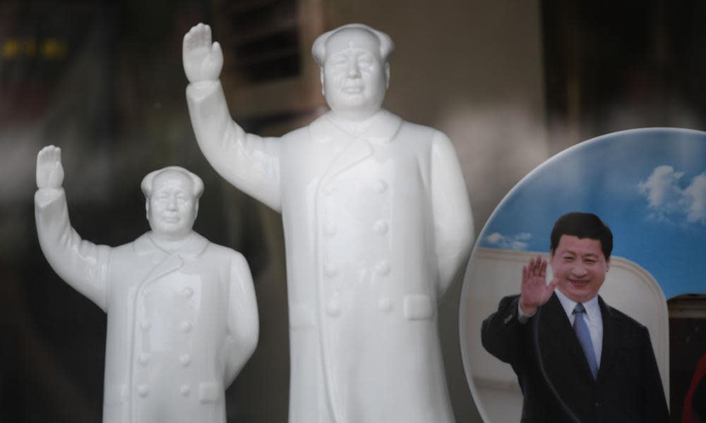 Xi Jinping and Mao Zedong