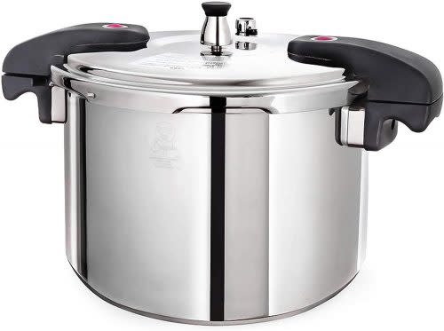 Buffalo 12-Quart Pressure Cooker