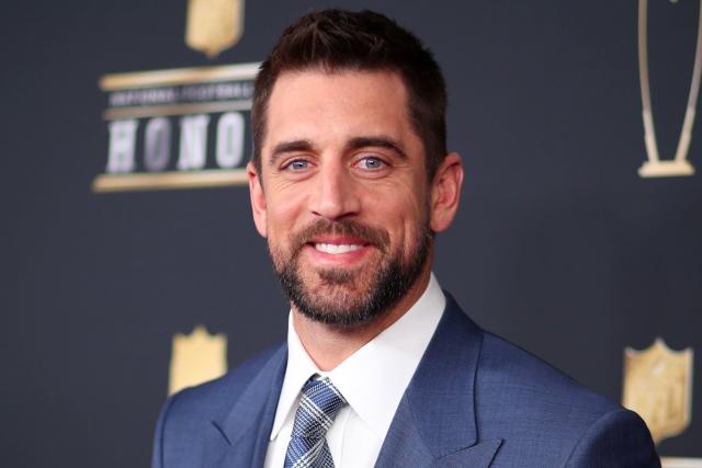 New York Jets general manager offers Aaron Rodgers update with