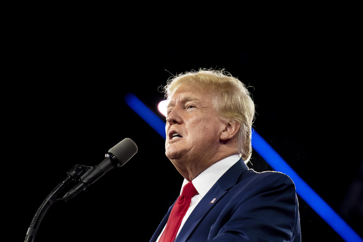 El expresidente Donald Trump habla durante la Conferencia de Acción Política Conservadora en el Hilton Anatole de Dallas, el 6 de agosto de 2022. (Emil Lippe/The New York Times)