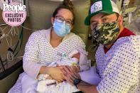 <p>Country crooner Tyler Farr and wife <a href="https://people.com/country/tyler-farr-wedding-hannah-freeman-no-prenup/" rel="nofollow noopener" target="_blank" data-ylk="slk:Hannah;elm:context_link;itc:0;sec:content-canvas" class="link ">Hannah</a> welcomed <a href="https://people.com/parents/tyler-farr-welcomes-daughter-hollis-caroline-exclusive/" rel="nofollow noopener" target="_blank" data-ylk="slk:their first child together;elm:context_link;itc:0;sec:content-canvas" class="link ">their first child together</a>, a baby girl, his rep confirmed exclusively to PEOPLE.</p> <p>Baby Hollis arrived several weeks early at Williamson Medical Center in Franklin, Tennessee, on Jan. 27, at 1:41 p.m. She weighed in at 4 lbs., 12 oz., and measured 19½ inches long.</p> <p>"After some complications, we are excited and shocked that she is here six weeks early!" the couple told PEOPLE</p>