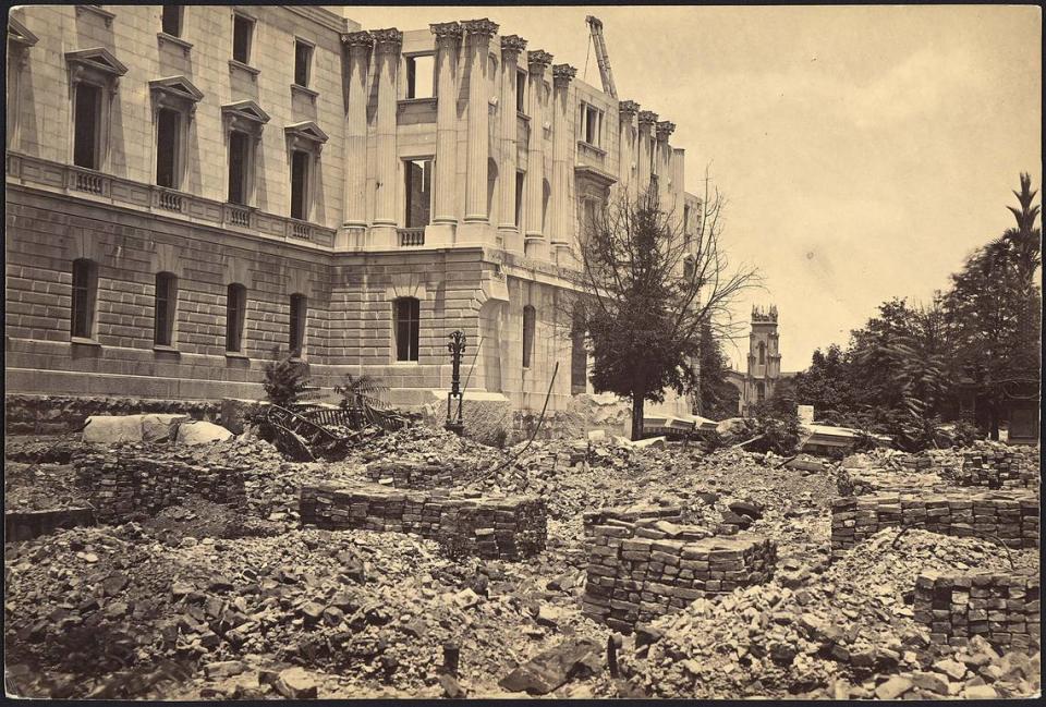 The State House was unfinished when Columbia was burned. You can see Trinity Episcopal Cathedral in the background.