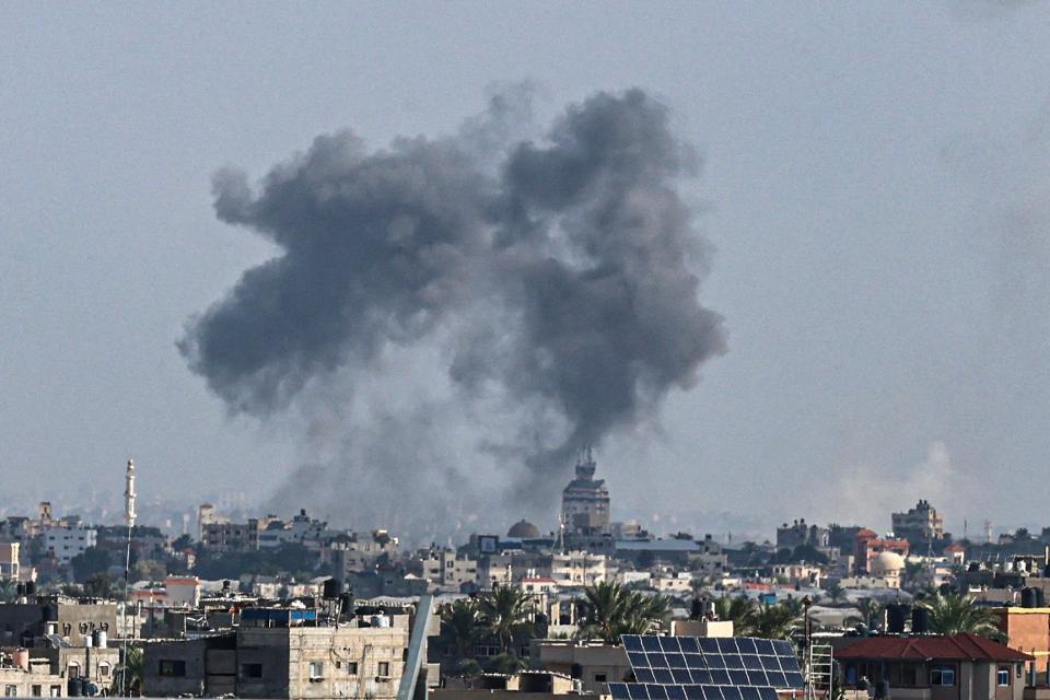 Smoke billows during Israeli bombardment of Khan Yunis in the southern Gaza Strip (AFP via Getty Images)