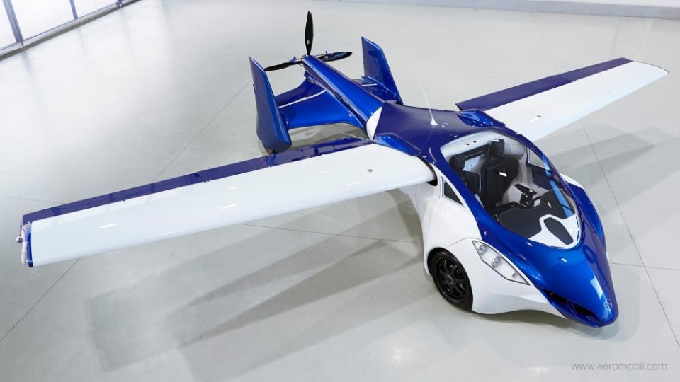 特斯拉遜了「AeroMobil」這台跑車還會飛