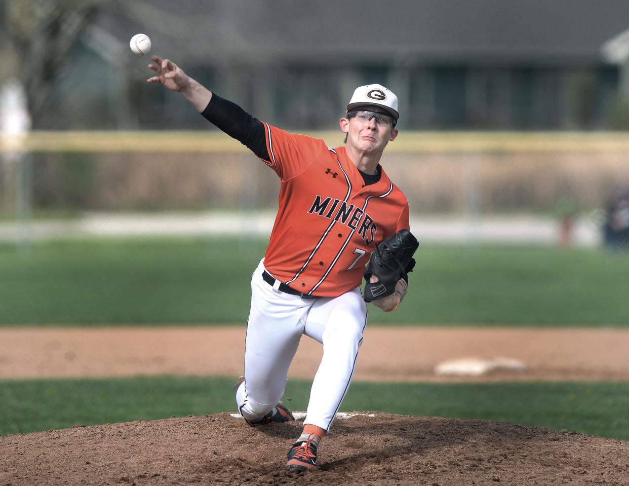 Gillespie's Bryce Buhs pitches against Litchfield during the game Friday, April 5, 2024.