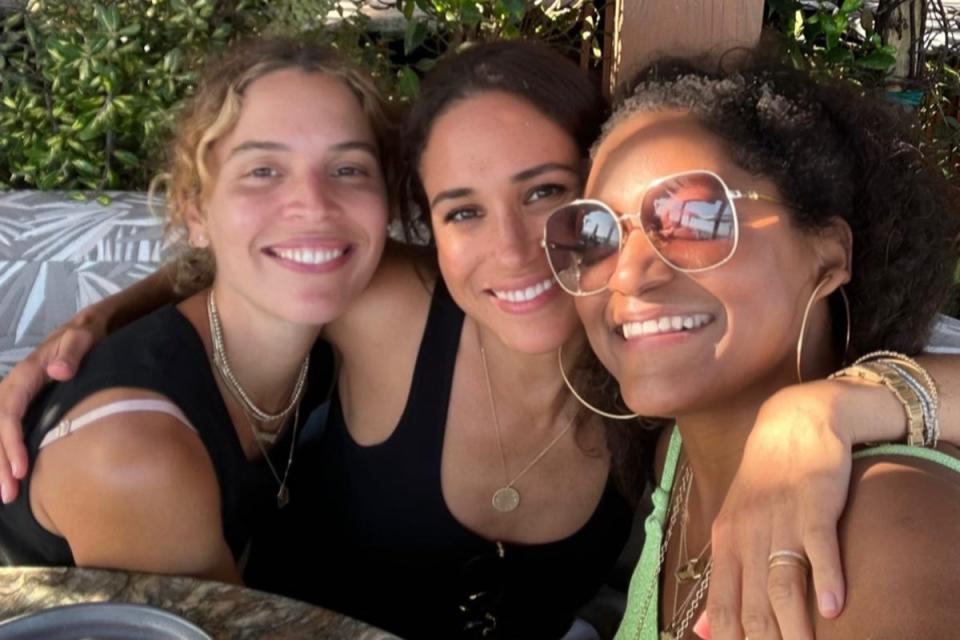 Meghan Markle and friends (Instagram / High Brow Hippie)