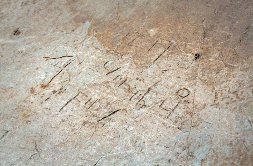 Inscribed seventh-century window ledge unearthed at Tintagel