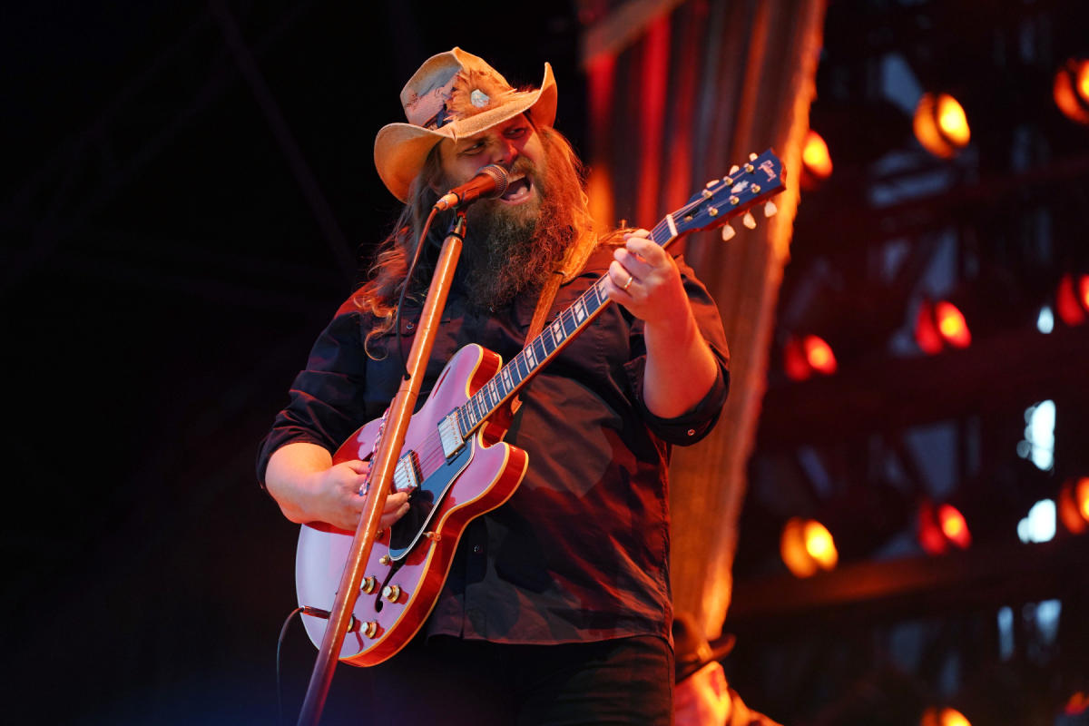 Super Bowl 2023 National Anthem: Chris Stapleton to Perform – Rolling Stone