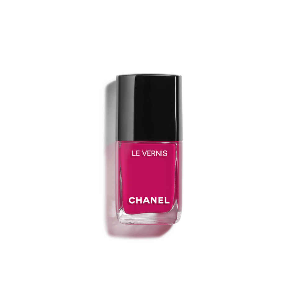 7) Le Vernis Longwear Nail Colour