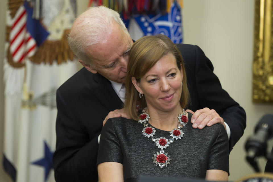 Then-Vice President Joe Biden with Stephanie Carter during Defense Secretary Ash Carter's swearing-in ceremony on Feb. 17, 2015. (Photo: ASSOCIATED PRESS)