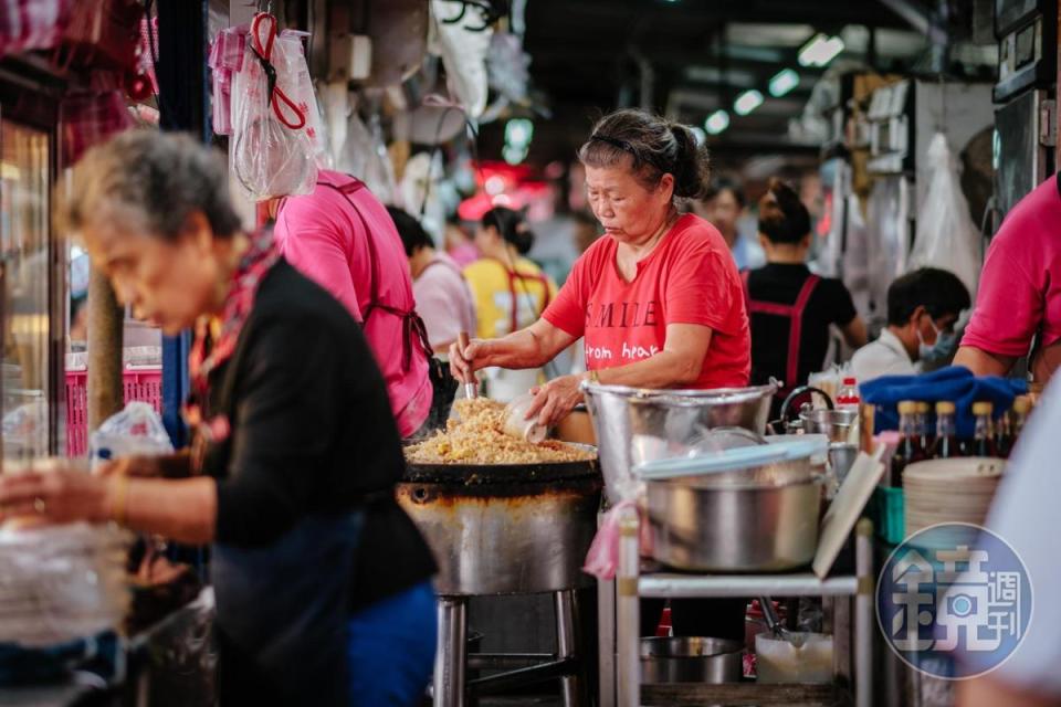 另外推薦「阿蘭炒飯」，「吻仔魚炒飯」也是一絕，是一般吃不到的口味。