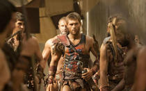 <p>L'ancien interprète de <i>Spartacus</i> atteint d'un cancer (il est décédé en 2011, à l'âge de 39 ans), c'est Liam McIntyre qui reprend son rôle. </p>... <a href="https://www.programme-television.org/diapos-tv/Ces-personnages-de-serie-qui-changent-d-acteurs-en-cours-de-route-PHOTOS-4618835/Spartacus2#xtor=AL-55" rel="nofollow noopener" target="_blank" data-ylk="slk:Voir la suite des photos sur Télé 7 Jours;elm:context_link;itc:0;sec:content-canvas" class="link ">Voir la suite des photos sur Télé 7 Jours</a> <h3>A lire aussi</h3> <ul> <li> <a href="https://www.programme-television.org/Videos/Vous-avez-la-parole-France-2-Comment-sortir-de-l-impasse#xtor=AL-55" rel="nofollow noopener" target="_blank" data-ylk="slk:Vous avez la parole (France 2) Comment sortir de l'impasse ?;elm:context_link;itc:0;sec:content-canvas" class="link "> Vous avez la parole (France 2) Comment sortir de l'impasse ? </a> </li> <li> <a href="https://www.programme-television.org/Videos/Vous-avez-la-parole-France-2-La-France-confinee#xtor=AL-55" rel="nofollow noopener" target="_blank" data-ylk="slk:Vous avez la parole (France 2) La France confinée;elm:context_link;itc:0;sec:content-canvas" class="link "> Vous avez la parole (France 2) La France confinée </a> </li> <li> <a href="https://www.programme-television.org/Videos/Vous-avez-la-parole-France-2-Christophe-Castaner#xtor=AL-55" rel="nofollow noopener" target="_blank" data-ylk="slk:Vous avez la parole (France 2) Christophe Castaner;elm:context_link;itc:0;sec:content-canvas" class="link "> Vous avez la parole (France 2) Christophe Castaner </a> </li> <li> <a href="https://www.programme-television.org/Videos/Vous-avez-la-parole-France-2-Franc-ois-Fillon#xtor=AL-55" rel="nofollow noopener" target="_blank" data-ylk="slk:Vous avez la parole (France 2) François Fillon;elm:context_link;itc:0;sec:content-canvas" class="link "> Vous avez la parole (France 2) François Fillon </a> </li> <li> <a href="https://www.programme-television.org/Videos/Vous-avez-la-parole-France-2-bande-annonce#xtor=AL-55" rel="nofollow noopener" target="_blank" data-ylk="slk:Vous avez la parole (France 2) bande-annonce;elm:context_link;itc:0;sec:content-canvas" class="link "> Vous avez la parole (France 2) bande-annonce </a> </li> <li> <a href="https://www.programme-television.org#xtor=AL-55" rel="nofollow noopener" target="_blank" data-ylk="slk:Consultez votre programme tv sur Télé 7 Jours;elm:context_link;itc:0;sec:content-canvas" class="link ">Consultez votre programme tv sur Télé 7 Jours </a> </li> </ul>