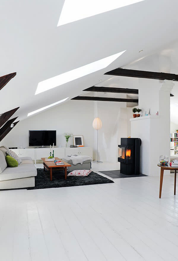 <div class="caption-credit"> Photo by: Freshome</div><div class="caption-title">Use Lots of White</div>Spruce up your attic with a fresh coat of white paint for a bright clean look. <br> <br>