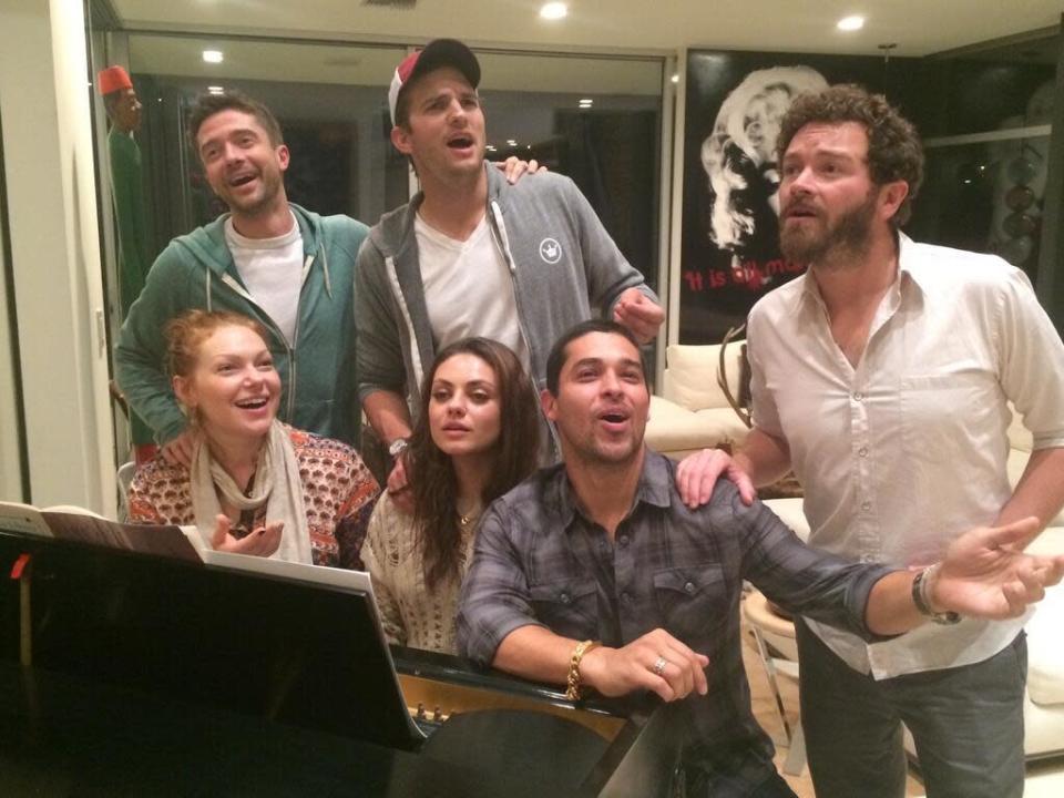 “That '70s Show” Topher Grace, Ashton Kutcher, Danny Masterson, Laura Prepon, Mila Kunis, and Wilmer Valderrama