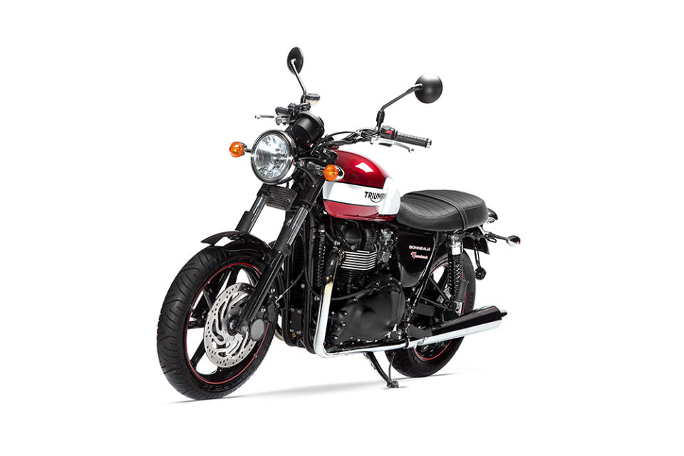 2015-Triumph-Bonneville-Special-Edition-05