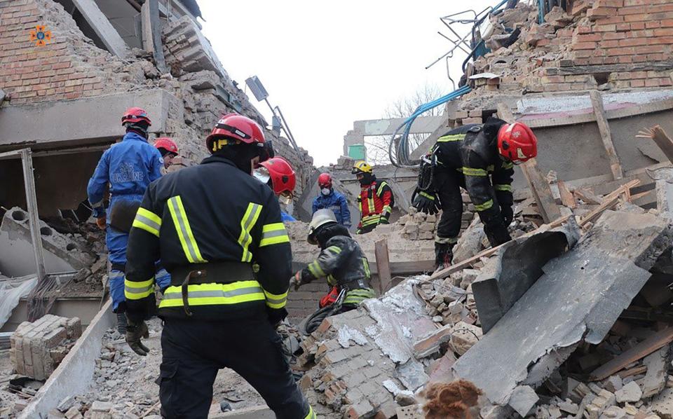 Authorities could not say how many people were inside dorms at time of strike (Ukraine Emergency Service/AFP/Getty)